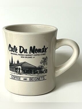 M Ware Cafe Du Monde New Orleans French Market Coffee & Beignets Restaurant Mug